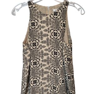 Elizabeth And James top